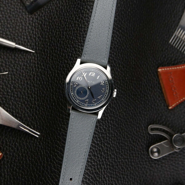 Steel Grey Alran Chevre Leather Watch Strap - Image 2