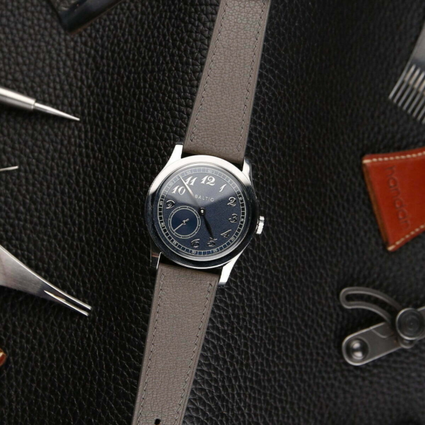 Cement Grey Alran Chevre Leather Watch Strap - Image 2