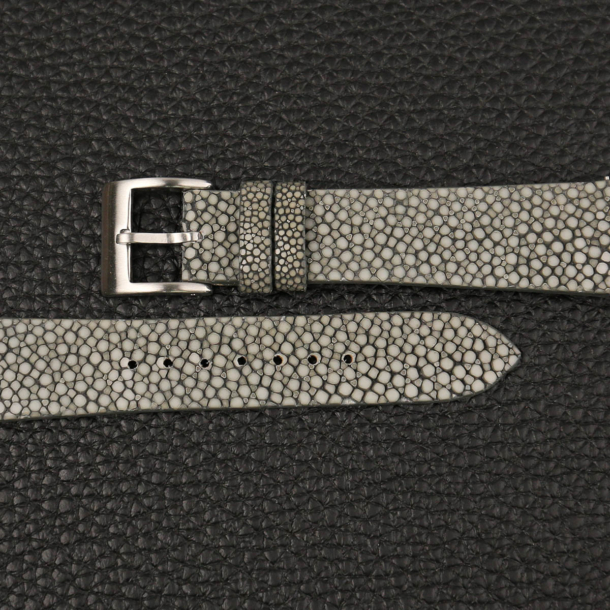 Vintage Moss Stingray Leather Watch Strap - Image 3