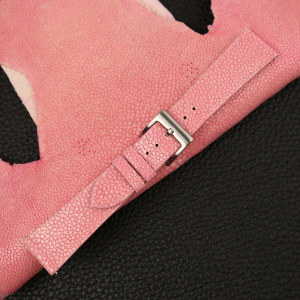 Vintage Light Pink Stingray Leather Watch Strap - Image 3