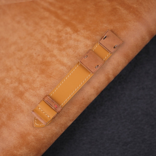 Golden Maya Vegetable Tanned Calfskin Leather Fixed Bars Watch Strap - Image 4