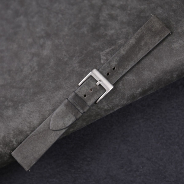 Vintage Black Maya Vegetable Tanned Calfskin Leather Slim Watch Strap