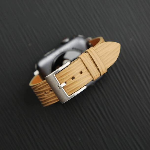 Beige Calfskin Apple watch band – Waves Texture