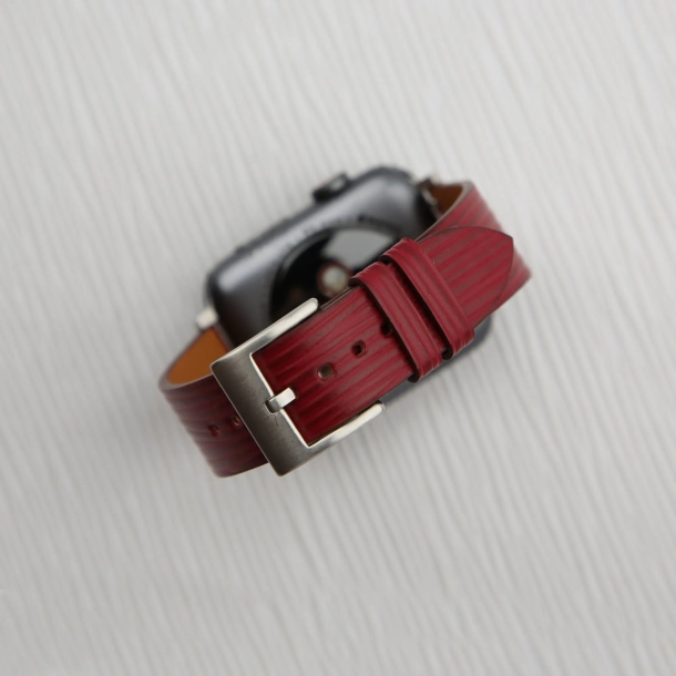 Red Calfskin Apple watch band – Waves Texture