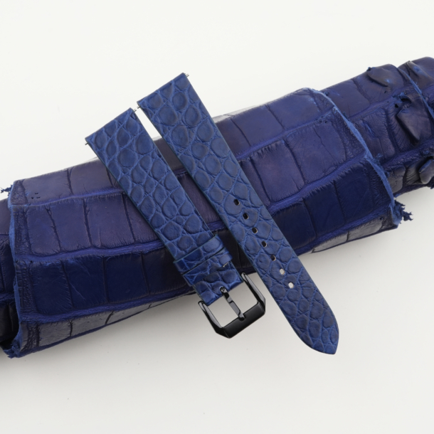 Vintage Blue Alligator Round Scales Leather Samsung Watch Band