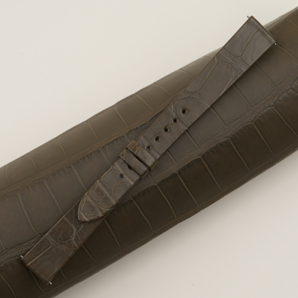 Olive Alligator Lining Sand Alran Cherve Leather Folded Edges Watch Strap
