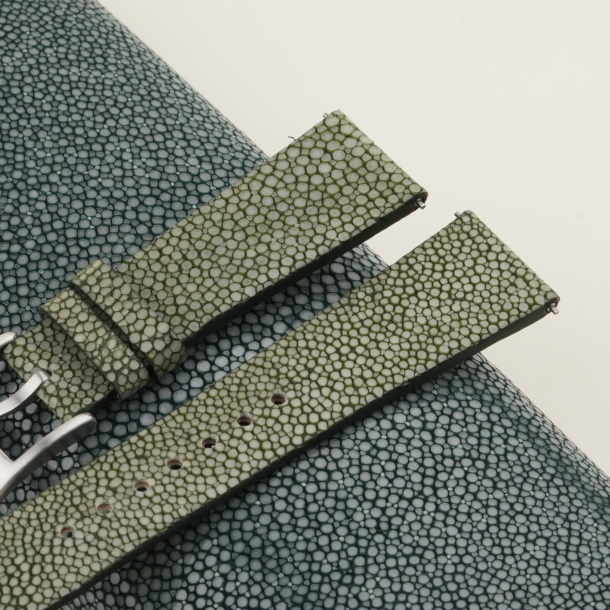 Vintage Olive Stingray Lining Pearl White Epsom Leather Watch Strap 4 Vintage Moss Stingray Lining Pearl White Epsom Leather Watch Strap