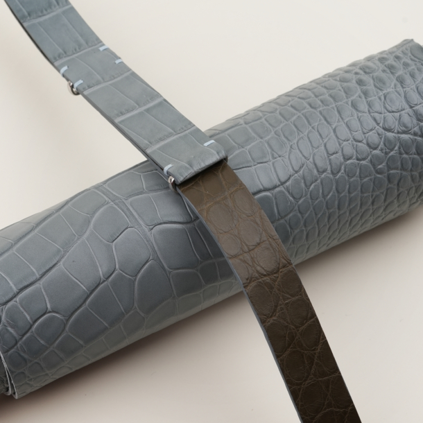 NATO Light Grey Alligator Lining Olive Alligator Round Scales Leather Watch Strap