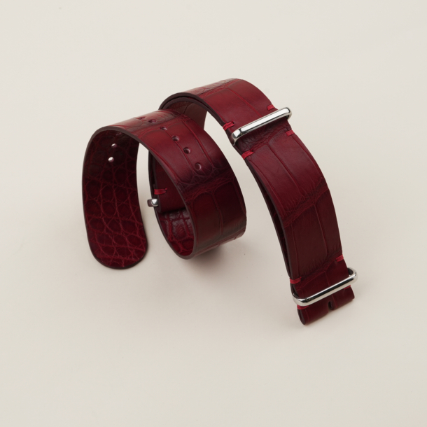 NATO Bordeaux Alligator Lining Bordeaux Alligator Round Scales Leather Watch Strap