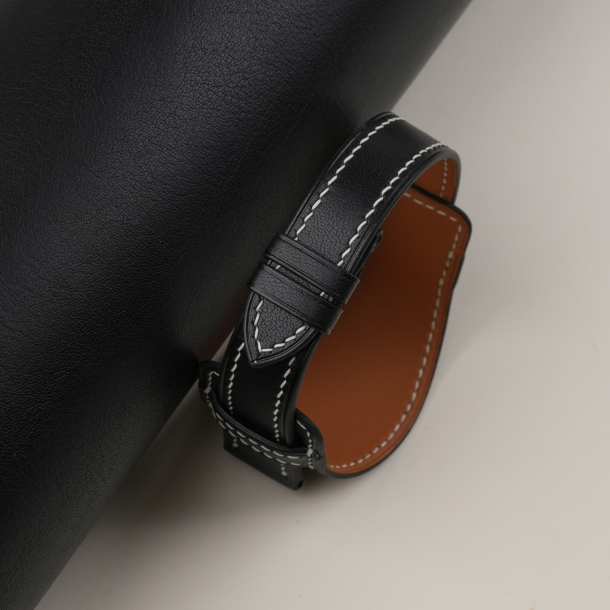 Black Vachetta Leather Bund Strap