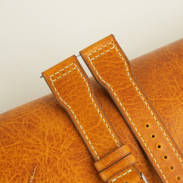 Pilot Whiskey Badalassi Carlo Waxed Leather Watch Strap