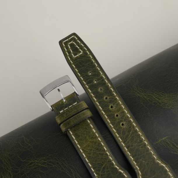Pilot Olive Badalassi Carlo Waxed Leather Watch Strap