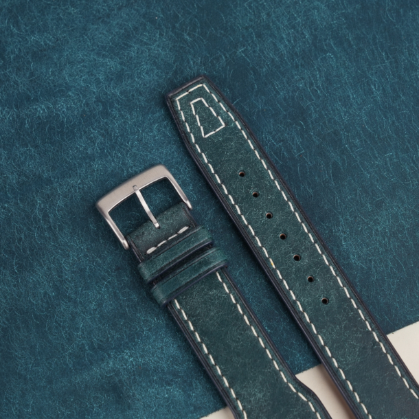 Pilot Navy Pueblo Leather Watch Strap