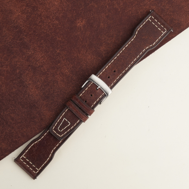 Pilot Dark Brown Pueblo Leather Watch Strap