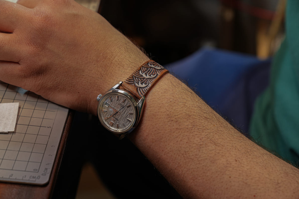 bespoke leather watch strap at HANDDN