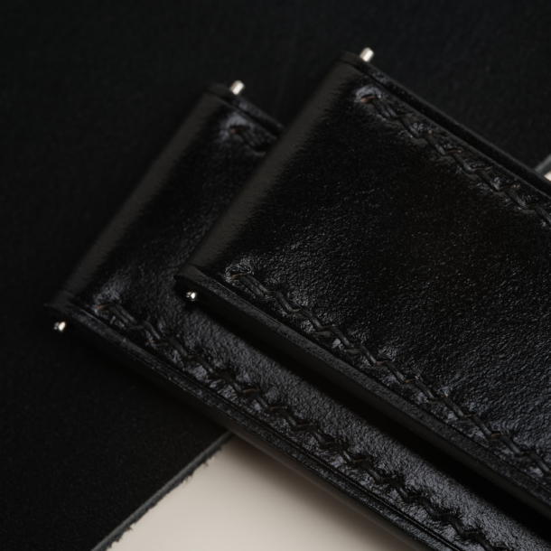 Black Shell Cordovan Leather Lining Black Rubber Watch Strap