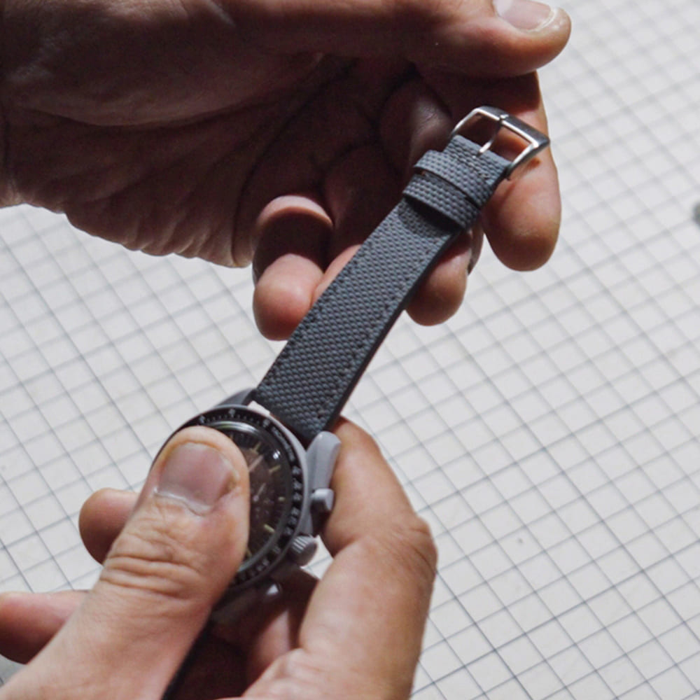 Rubber watch strap making process at HANDDN