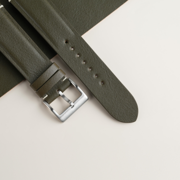 Padded Olive Vachetta Lining Black Swift Leather Fixed Bars Watch Strap 3 Padded Olive Vachetta Lining Black Swift Leather Fixed Bars Watch Strap